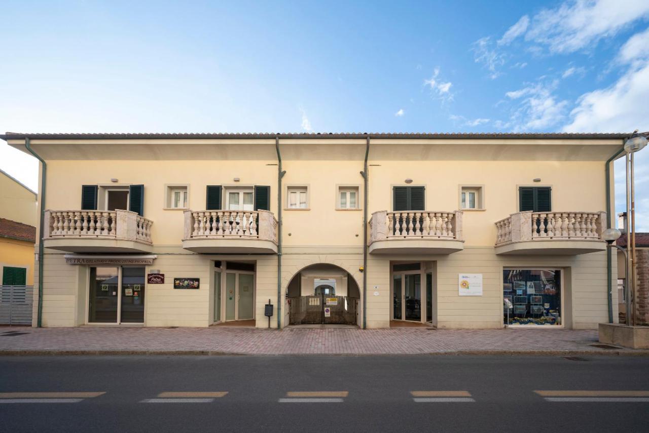 Il Faro Appartamenti San Vincenzo Dış mekan fotoğraf